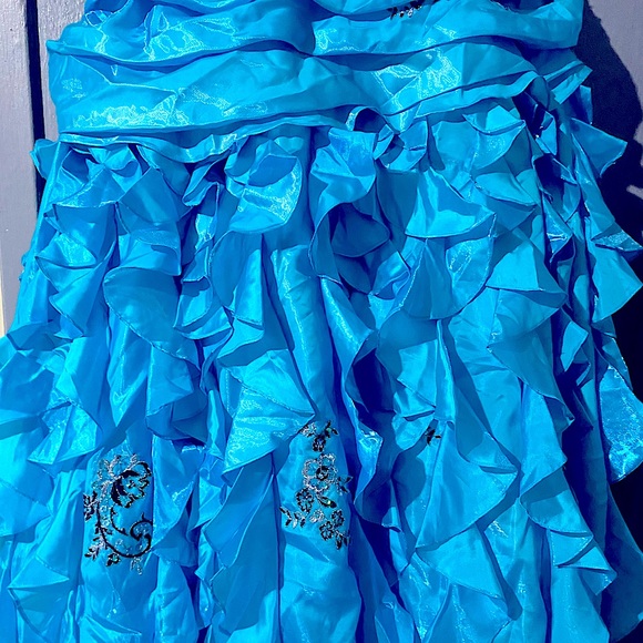 Strapless light Blue & Black lace BALL GOWN - (2nd STYLE) - Picture 6 of 11